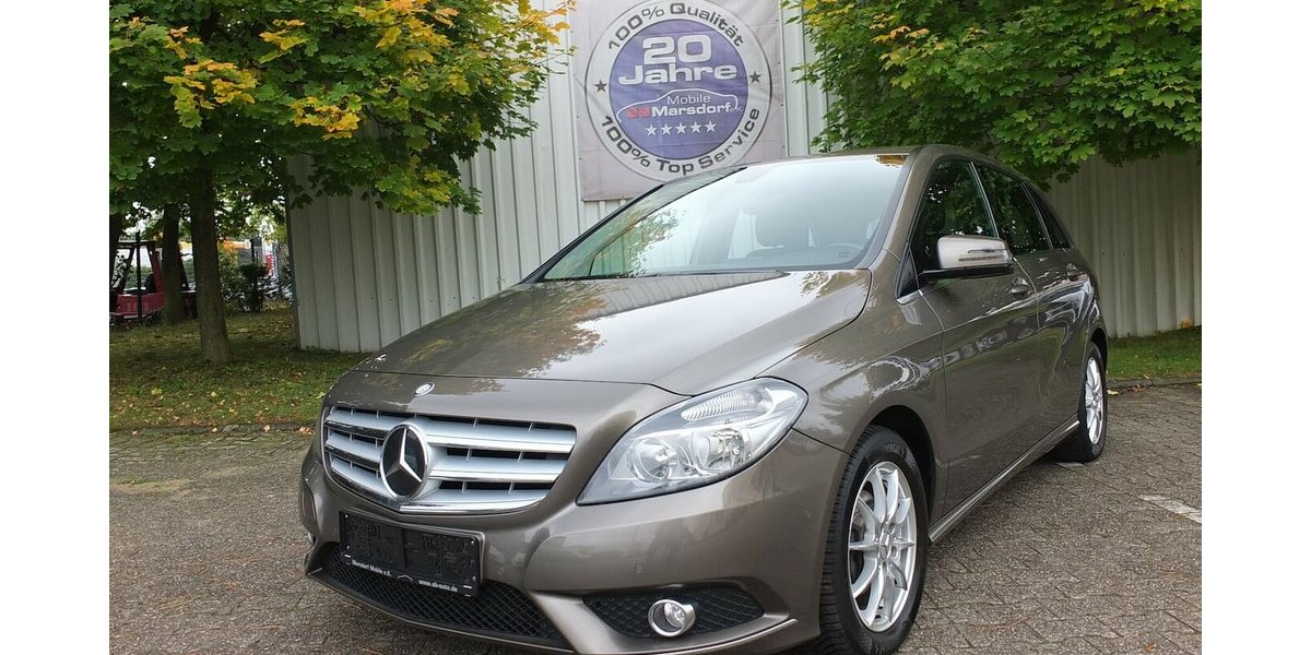 Mercedes-Benz B 180 NAVI EINPARKHILFE SHZ START-STOP 133.214 km 8.998 &euro; Köln 50858