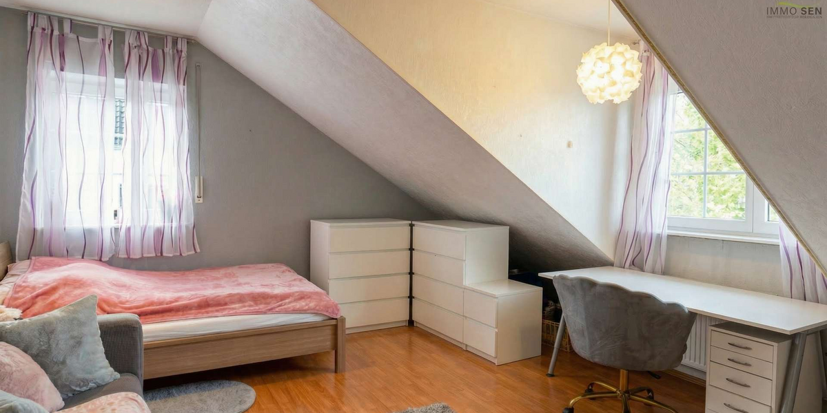 Familienhaus mit 160 m², PV-Anlage, Solar & Homeoffice – ruhige Spielstraße in Kerpen-Sindorf - Doppelhaushälfte Kerpen Buir | Angebot:25378520