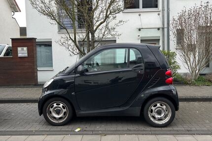 Smart ForTwo 35.078 km 7.200 &euro; Köln 50999
