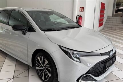 Toyota Corolla 8.900 km 30.990 &euro; Siegburg 53721