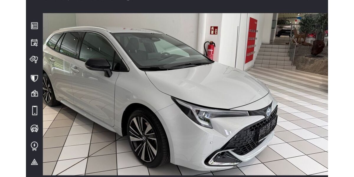 Toyota Corolla 8.900 km 30.990 &euro; Siegburg 53721