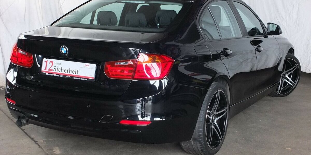 BMW 316i NAVI KLIMAAUTOMATIK 19 ZOLL PDC SHZ 99.865 km 13.408 &euro; Köln 50858