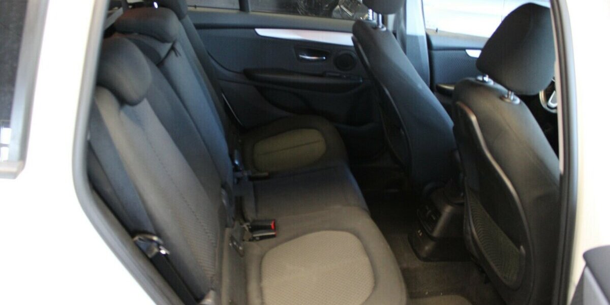 BMW 218 Gran Tourer d Advantage 117.506 km 15.980 &euro; Euskirchen 53881