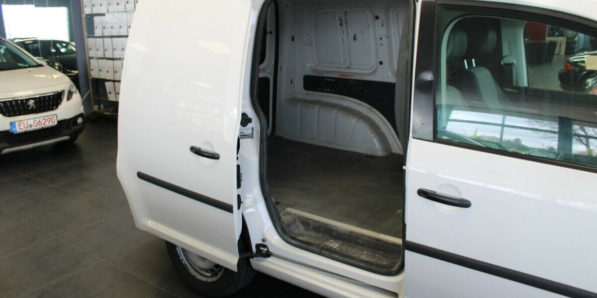 VW Caddy 1.2 EcoProfi 121.857 km 6.980 &euro; Euskirchen 53881