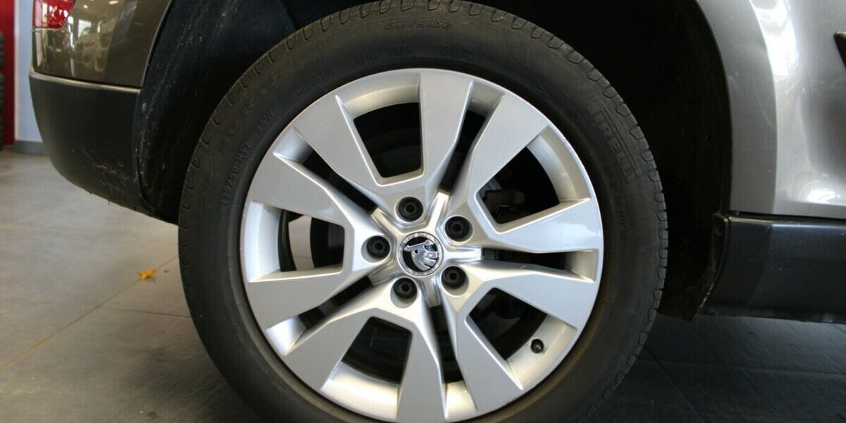 Skoda Yeti Outdoor 1.4 TSI DSG Ambition 116.847 km 12.980 &euro; Euskirchen 53881