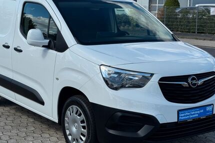 Opel Combo 157.000 km 9.990 &euro; Rheinbach 53359