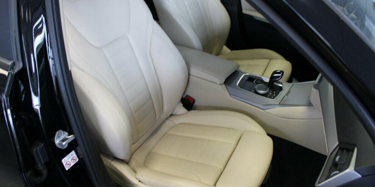 BMW 330i xDrive Touring Aut. Advantage 68.255 km 26.980 &euro; Euskirchen 53881