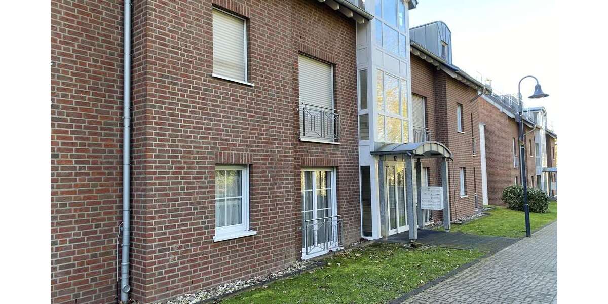Etagenwohnung Siegburg Dreesch - 4 Zimmer, 108 m&sup2;, 1.200&euro; | Angebot:25867005