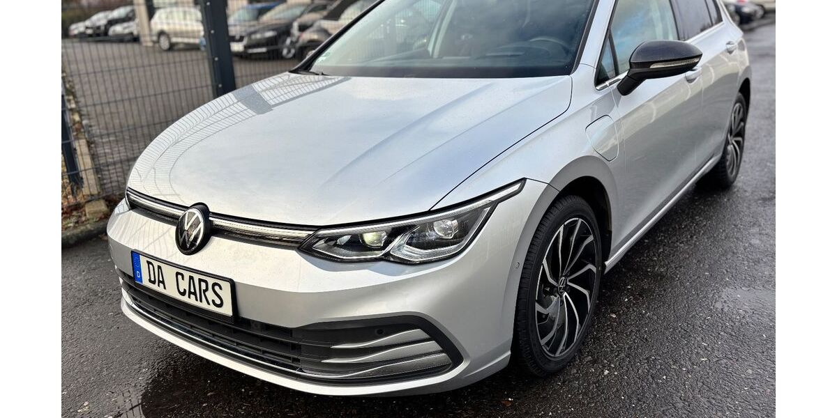 VW Golf 125.000 km 18.500 &euro; Troisdorf (10 km Köln-Bonn Airport) 53842