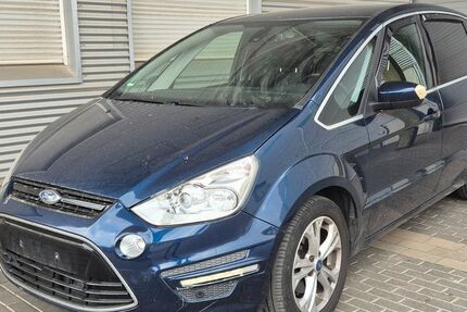 Ford S-Max 222.000 km 1.790 &euro; Düren 52349