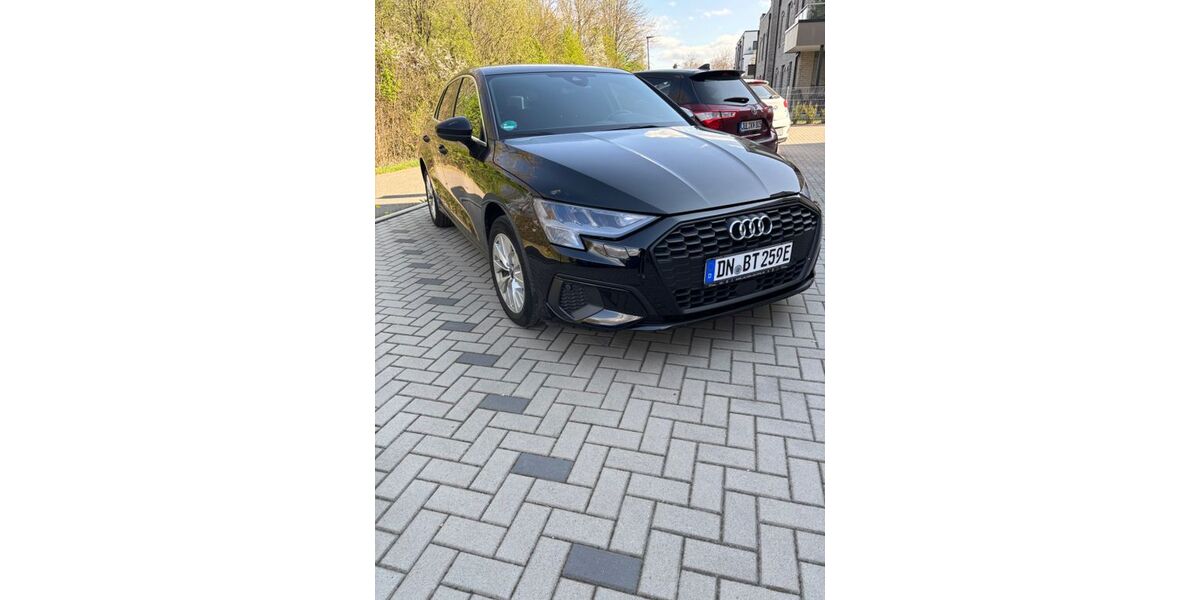 Audi A3 85.000 km 22.500 &euro; Niederzier 52382