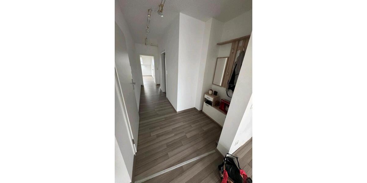 Etagenwohnung Siegburg - 3 Zimmer, 87 m&sup2;, 1.425&euro; | Angebot:25867883
