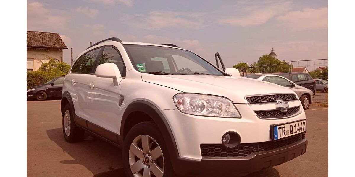Chevrolet Captiva 123.027 km 4.900 &euro; Bonn 53177