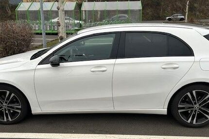 Mercedes-Benz A 180 81.000 km 18.500 &euro; Brühl 50321