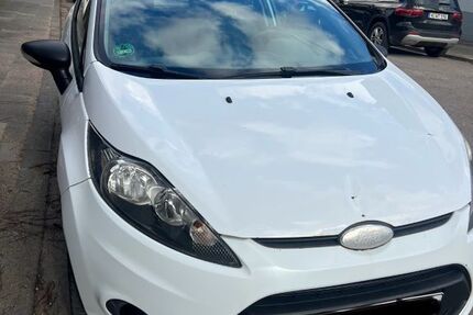 Ford Fiesta 284.708 km 950 &euro; Köln 50933