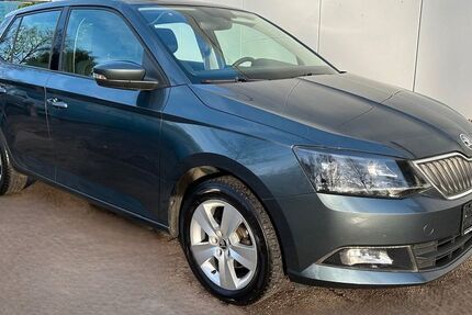 Skoda Fabia 97.368 km 9.495 &euro; Köln 51107