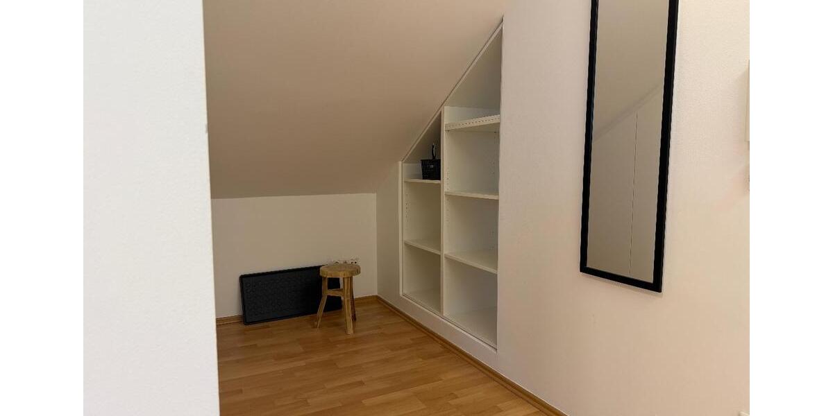 Etagenwohnung Sankt Augustin - 2 Zimmer, 70 m&sup2;, 1.600&euro; | Angebot:25901442