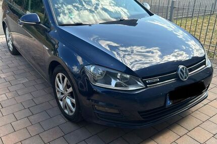 VW Golf 207.000 km 5.950 &euro; Meckenheim 53340