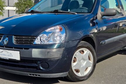 Renault Clio 211.000 km 999 &euro; Köln (Ostheim) 51107