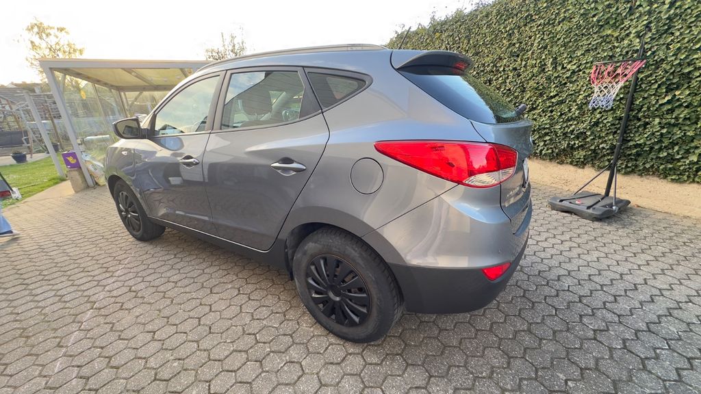 Hyundai ix35 116.000 km 6.500 &euro; Euskirchen 53879