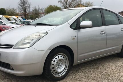 Toyota Prius 285.000 km 3.499 &euro; Bonn 53227