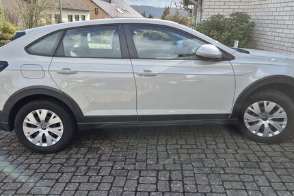 VW Taigo 45.000 km 18.400 &euro; Köln 50679