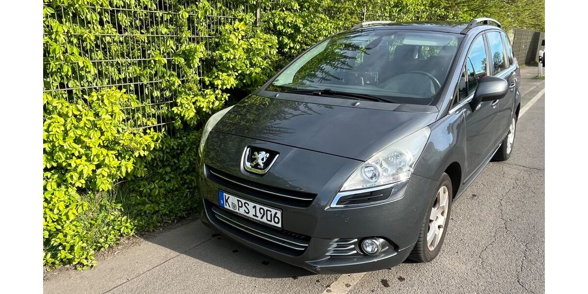 Peugeot 5008 155.825 km 4.900 &euro; Köln 51061