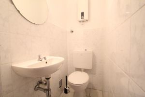 Grüne Sicht und nah am Rhein - 3 Zimmer mit Sonnenbalkon und Einzelgarage - 3- Bonn Friesdorf | Angebot:26786601