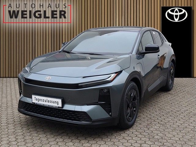 Toyota C-HR 8.500 km 43.590 &euro; Leverkusen 51381