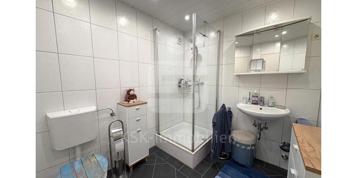 Etagenwohnung Bergheim Auenheim - 3 Zimmer, 91 m&sup2;, 750&euro; | Angebot:25796699