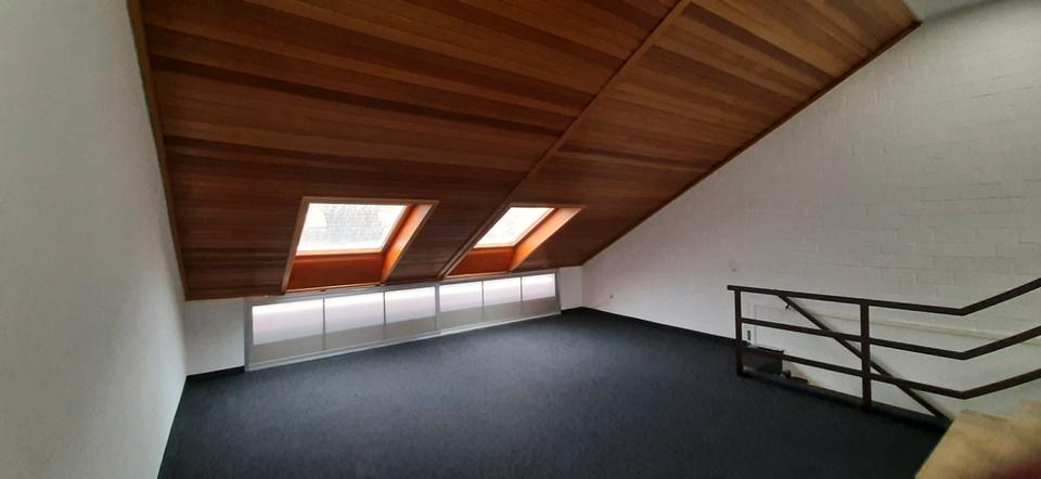 Reihenhaus Köln Porz - 4 Zimmer, 147 m&sup2;, 2.360&euro; | Angebot:26677616