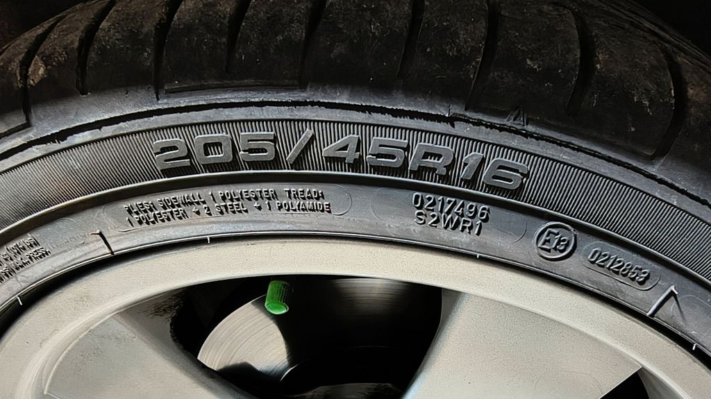 VW Polo 385.000 km 2.500 &euro; Rheinbach 53359