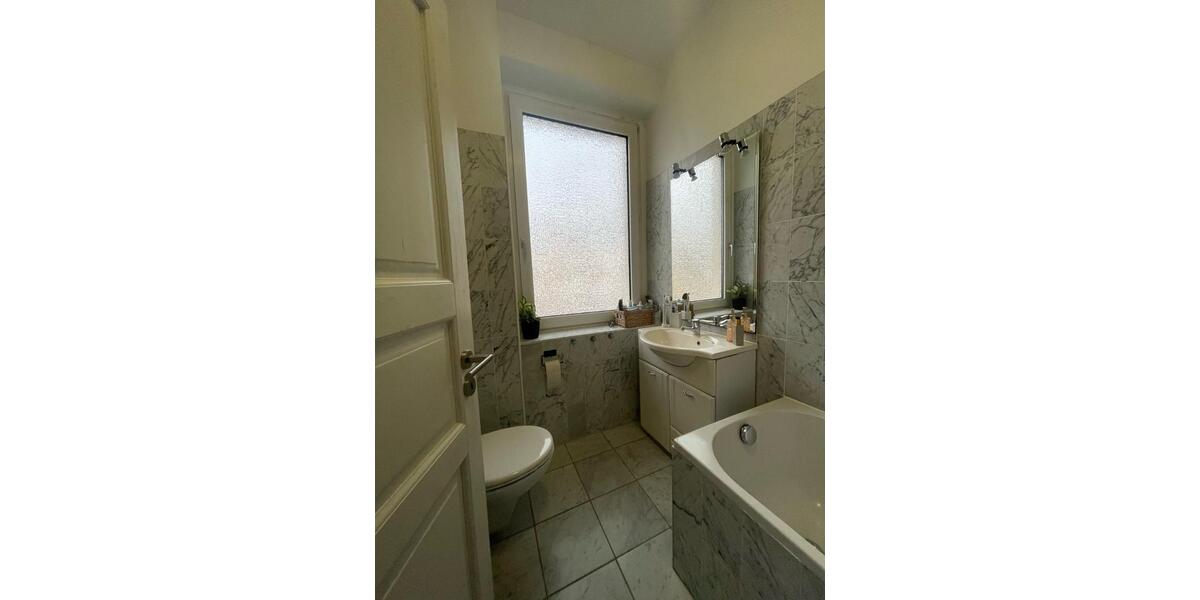 Etagenwohnung Bonn Dottendorf - 3 Zimmer, 90 m&sup2;, 1.240&euro; | Angebot:25832690