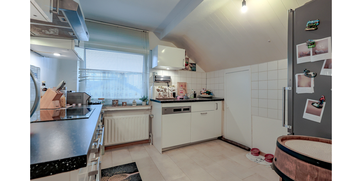 Solide Vermietung, Gute Lage, Werthaltige Investition! - Mehrfamilienhaus, Wohnhaus Sankt Augustin | Angebot:25234004