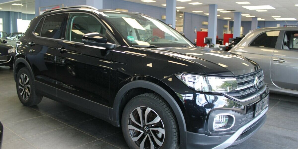 VW T-Cross 1.0 TSI Active Navi - CarPlay - Shz. 12.325 km 18.980 &euro; Euskirchen 53881