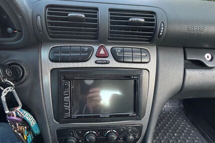 Mercedes-Benz C 180 146.000 km 2.200 &euro; Bergheim 50126