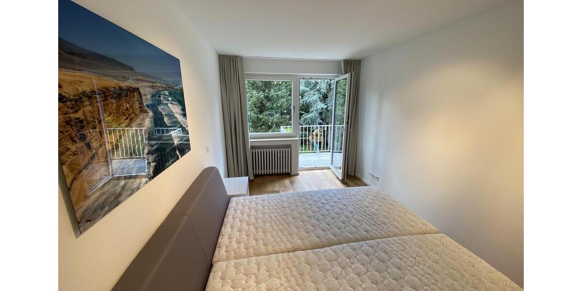 Etagenwohnung Köln Rodenkirchen - 3 Zimmer, 80 m&sup2;, 1.990&euro; | Angebot:25968615
