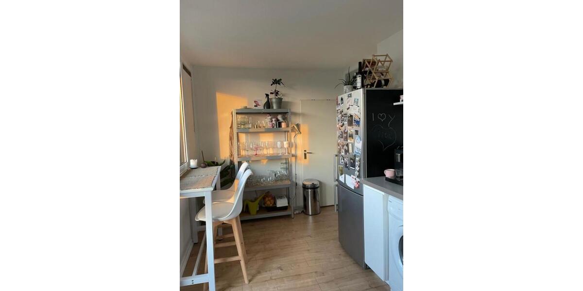 Etagenwohnung Köln Lindenthal - 3.5 Zimmer, 131 m&sup2;, 382.000&euro; | Angebot:25964608