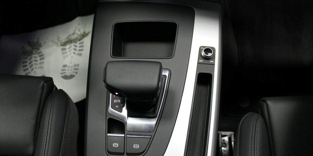 Audi Q5 40 TFSI Sportback quattro S tronic advanced 38.865 km 39.980 &euro; Euskirchen 53881