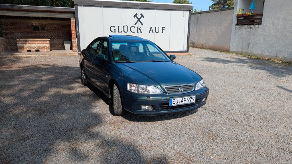 Honda Accord 226.000 km 2.500 &euro; Mechernich 53894