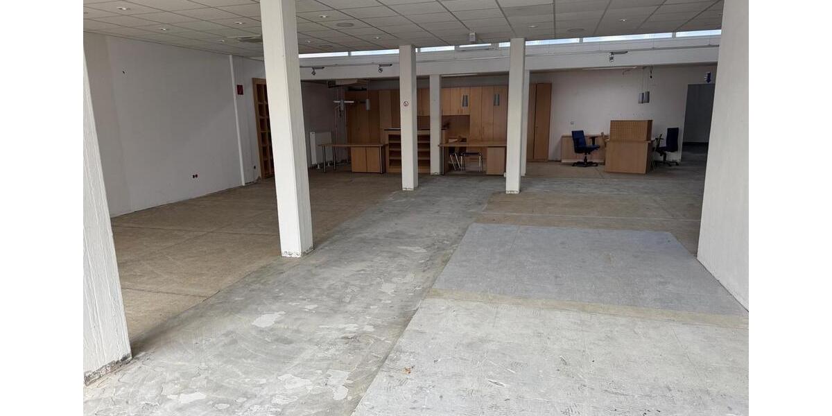 Gewerbeobjekt Düren Rölsdorf - 2.500&euro; | Angebot:25269172