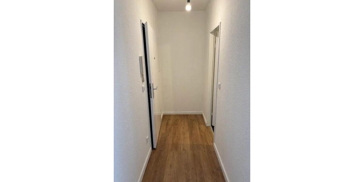 Etagenwohnung Köln Ehrenfeld - 1 Zimmer, 32 m&sup2;, 405&euro; | Angebot:23475431