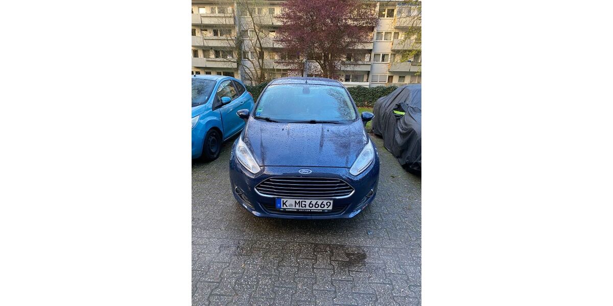 Ford Fiesta 184.000 km 4.900 &euro; Köln 51061