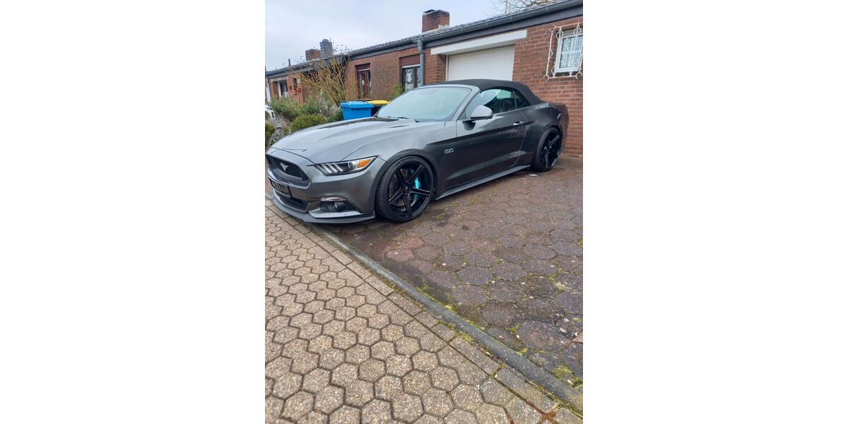 Ford Mustang 90.000 km 31.900 &euro; ERFTSTADT 50374