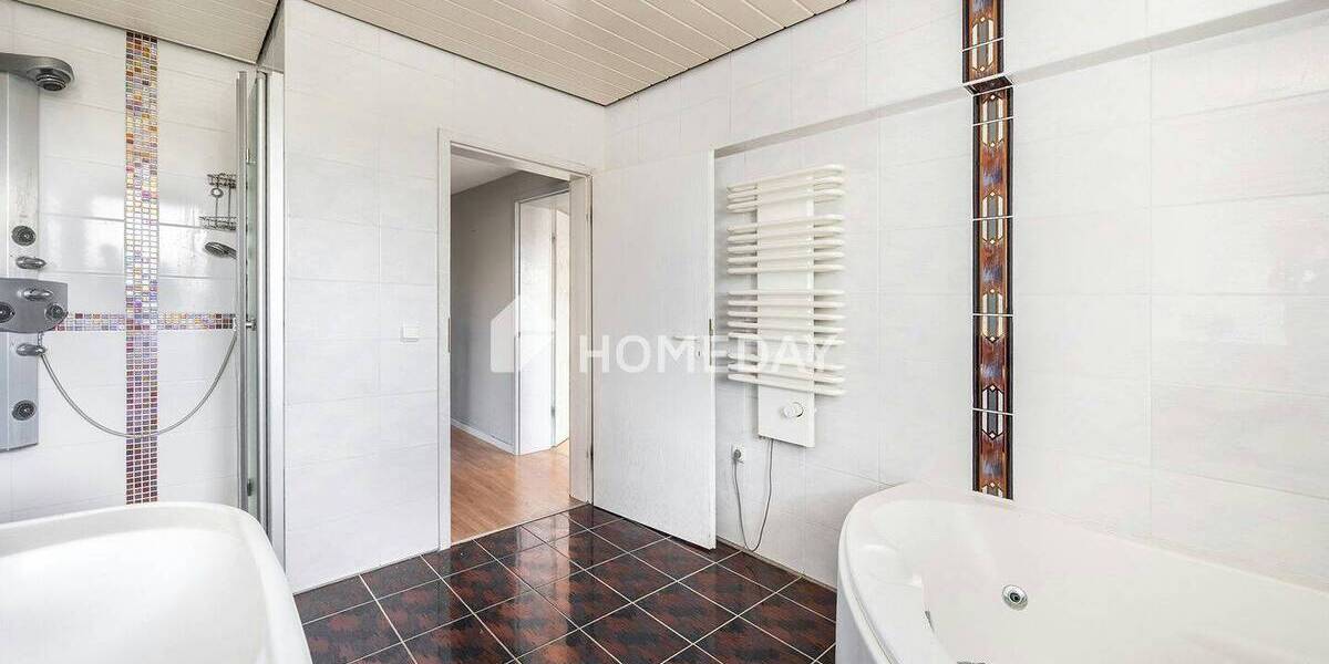 Reihenendhaus Erftstadt Lechenich - 6 Zimmer, 156 m&sup2;, 499.000&euro; | Angebot:26851555