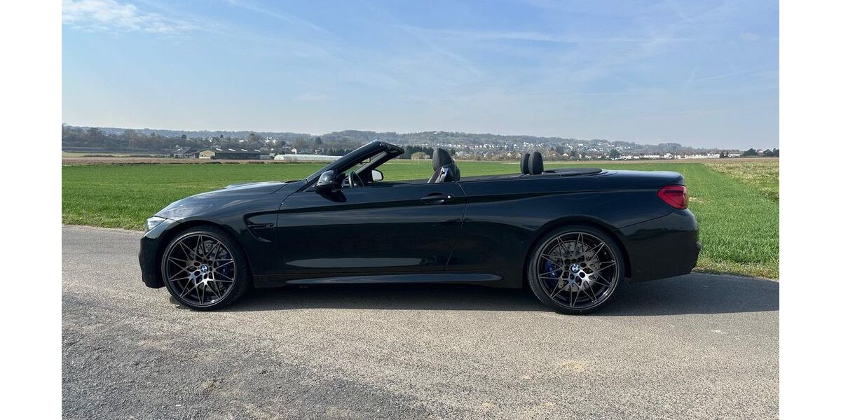 BMW M4 15.000 km 66.000 &euro; Alfter 53347