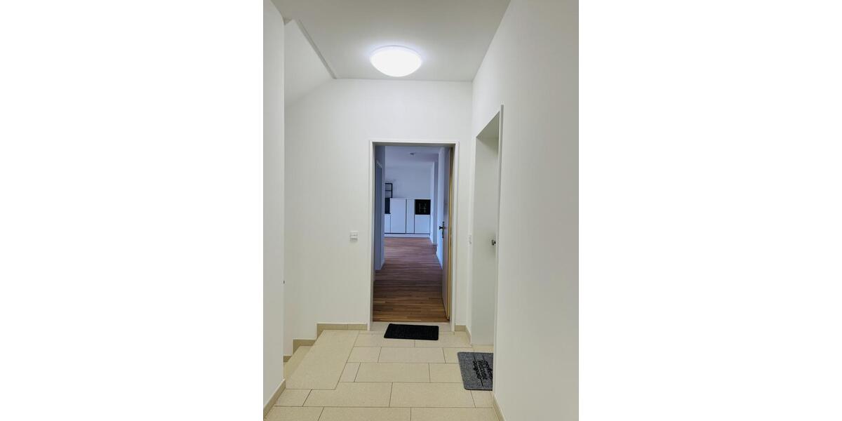 Erdgeschoßwohnung Bonn Friesdorf - 3 Zimmer, 81 m&sup2;, 1.900&euro; | Angebot:26674861