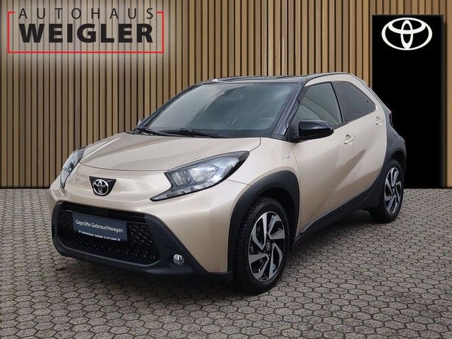 Toyota Aygo (X) 10.150 km 14.890 &euro; Leverkusen 51381
