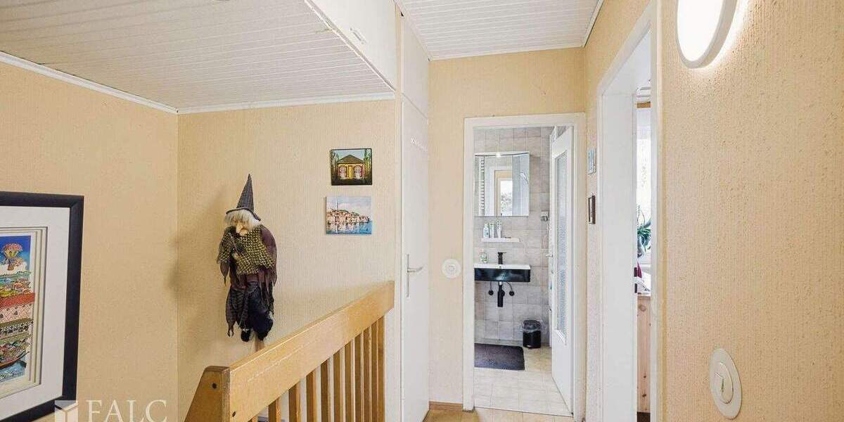 Reihenmittelhaus Köln Lindweiler - 4 Zimmer, 87 m&sup2;, 320.000&euro; | Angebot:25696516