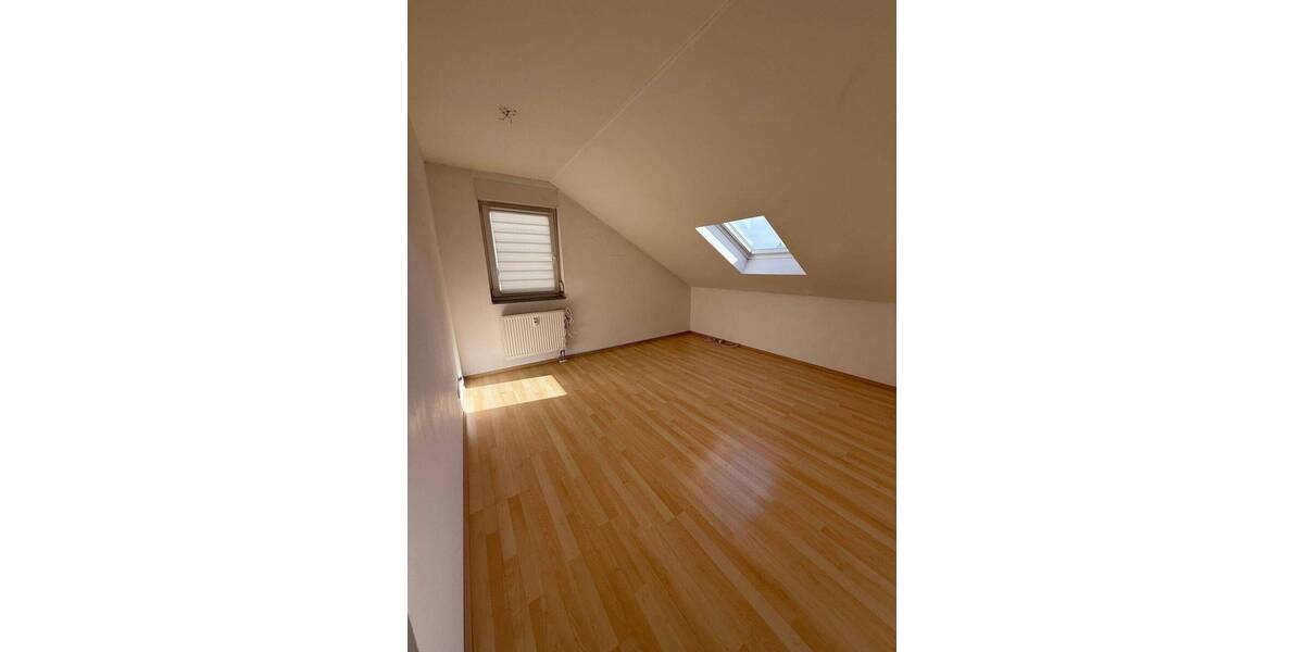 Etagenwohnung Köln Ehrenfeld - 2 Zimmer, 68 m&sup2;, 580&euro; | Angebot:26702829
